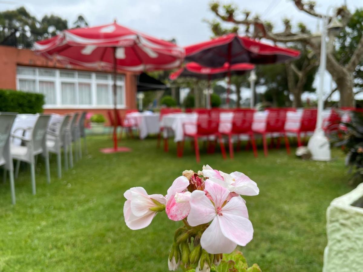 Hostal Restaurante Luz De Luna 비야누에바 데 아로사 외부 사진